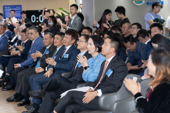 Held at HKU iCube, the Forum brought together a diverse audience of academic experts, industry leaders, alumni and students, with nearly 230 people in attendance.